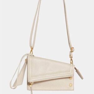 Hammitt Curtis Shoulder Bag in Chateau Cream